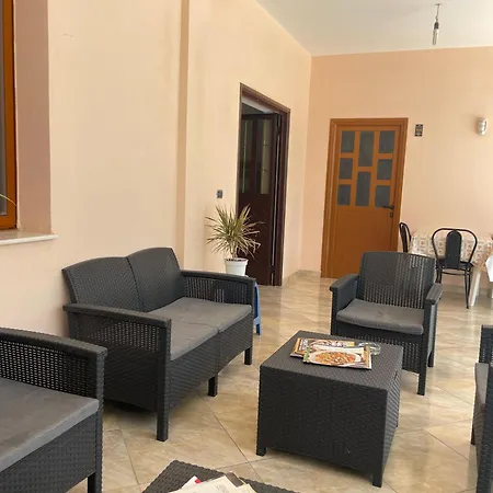 بيت ضيافة Beni Osmenaj