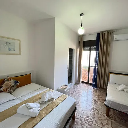 Beni Osmenaj Гостевой дом Влёра