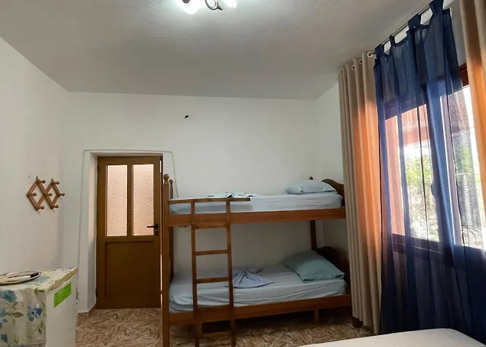 Beni Osmenaj 3* Vlorë